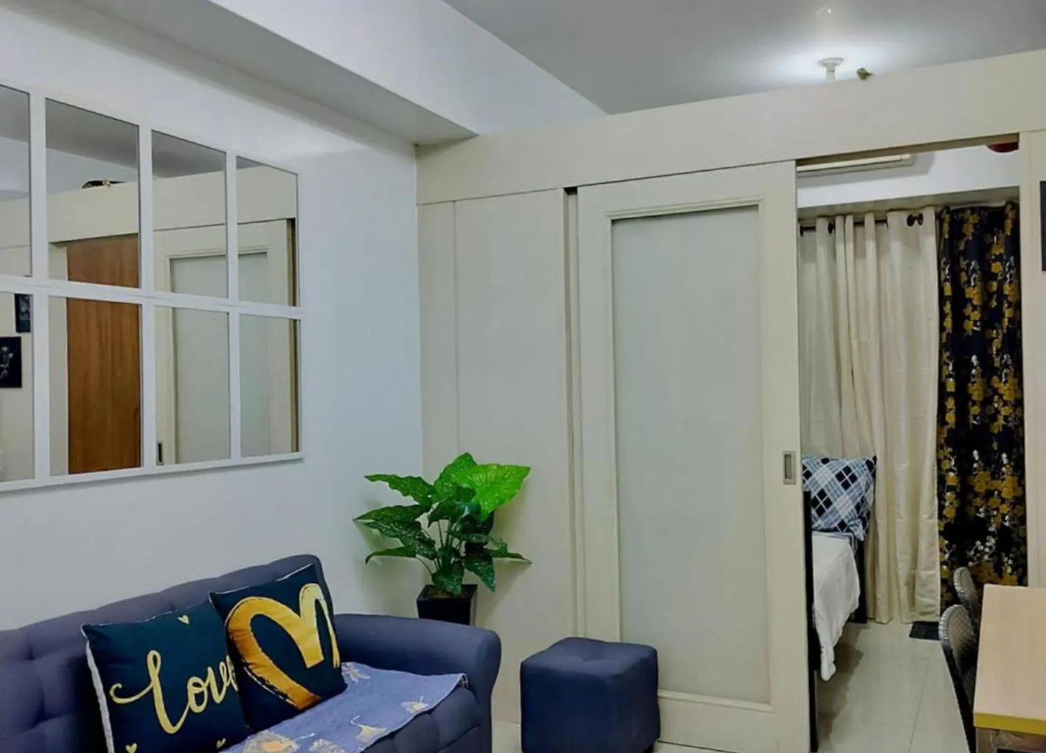 Hotel Condo Staycation Sea Residence Moa Manila